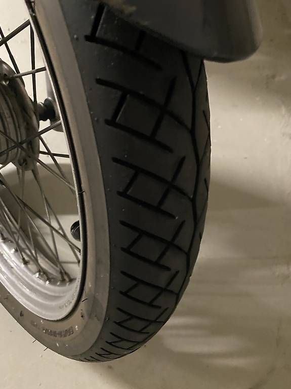 Suzuki Cruisers: Suzuki VL 125 Intruder LC – D'occasion à Weiach par Liverpool1982 3