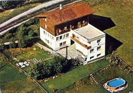 OBERSAXEN AFFEIER Ferienheim Quadra