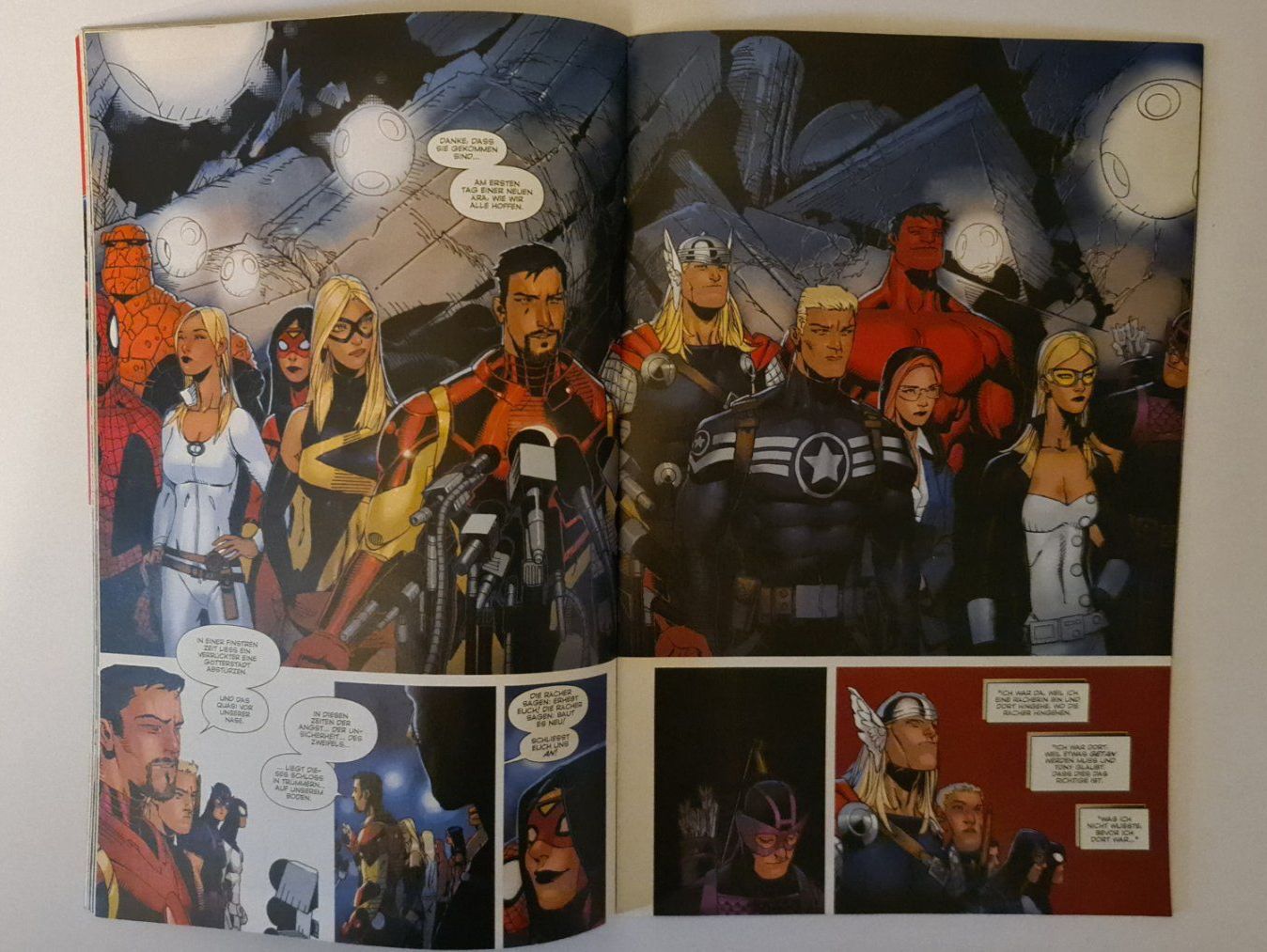 BD: Avengers Comics, Marvel 2011, Die Helden-Ära, 1-12 – D'occasion à Aesch BL par pri_fp8t 4
