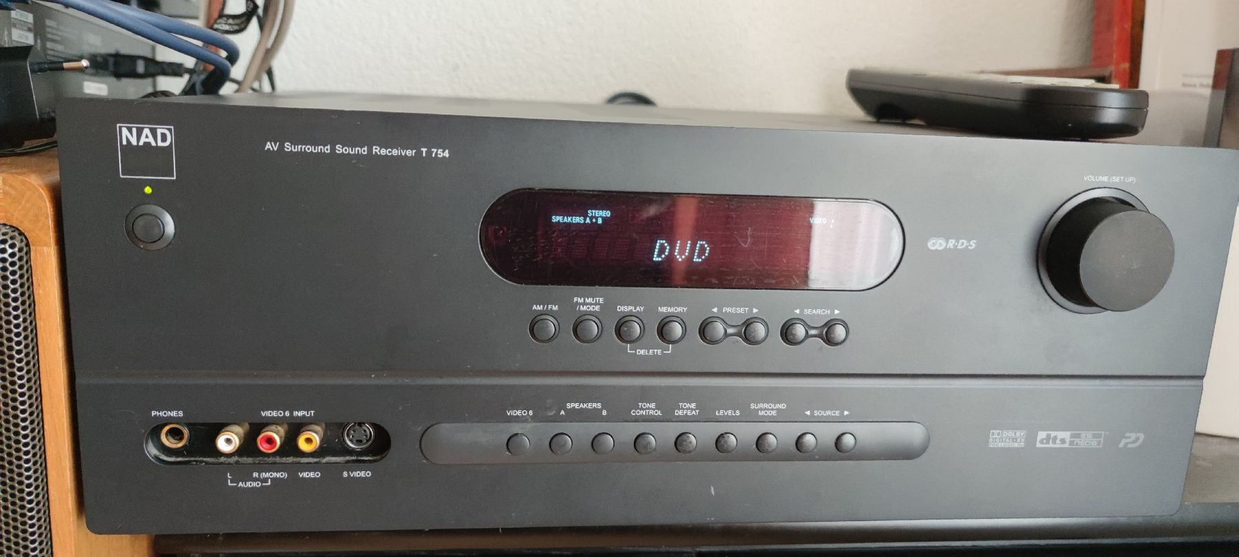 Nad Verstärker: Nad T-754 – Gebraucht aus Meggen von Malecifent