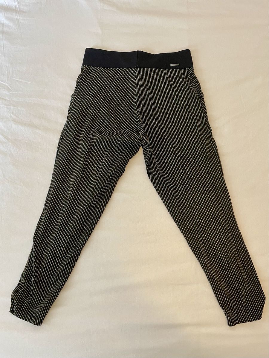 Pantaloni: Gestreifte Cropped-Hose – Usato da Zürich venduto da vik_isi 3