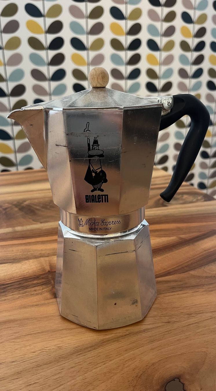 Bialetti Küchengeräte: Kaffeekocher Bialetti Moka Express – Gebraucht aus Schenkon von Werroth 1