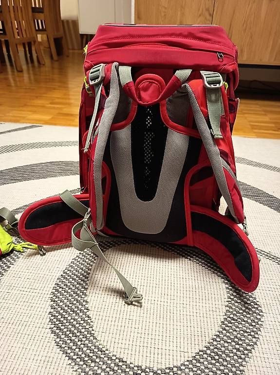 Ergobag Kindertaschen: Ergobag Schulthek Set – Gebraucht aus Uster von soson77 1