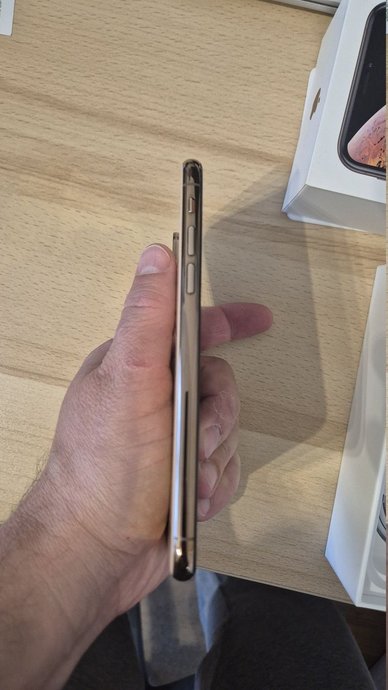 Apple Telefoni cellulari / Smartphones: iPhone XS 64GB Gold 3012 – Usato da Münchenbuchsee venduto da MV_Solutions 8
