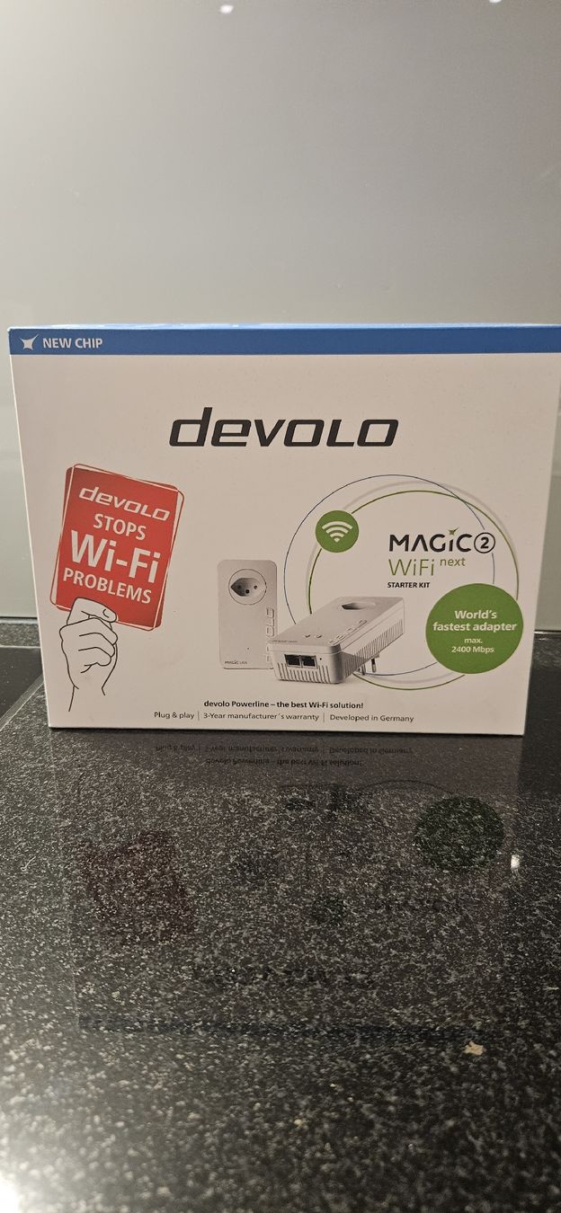 Devolo WiFi: Devolo Magic WiFi Next Starter Kit – Neuf avec emballage d'origine à Sennwald par ize_s5pv