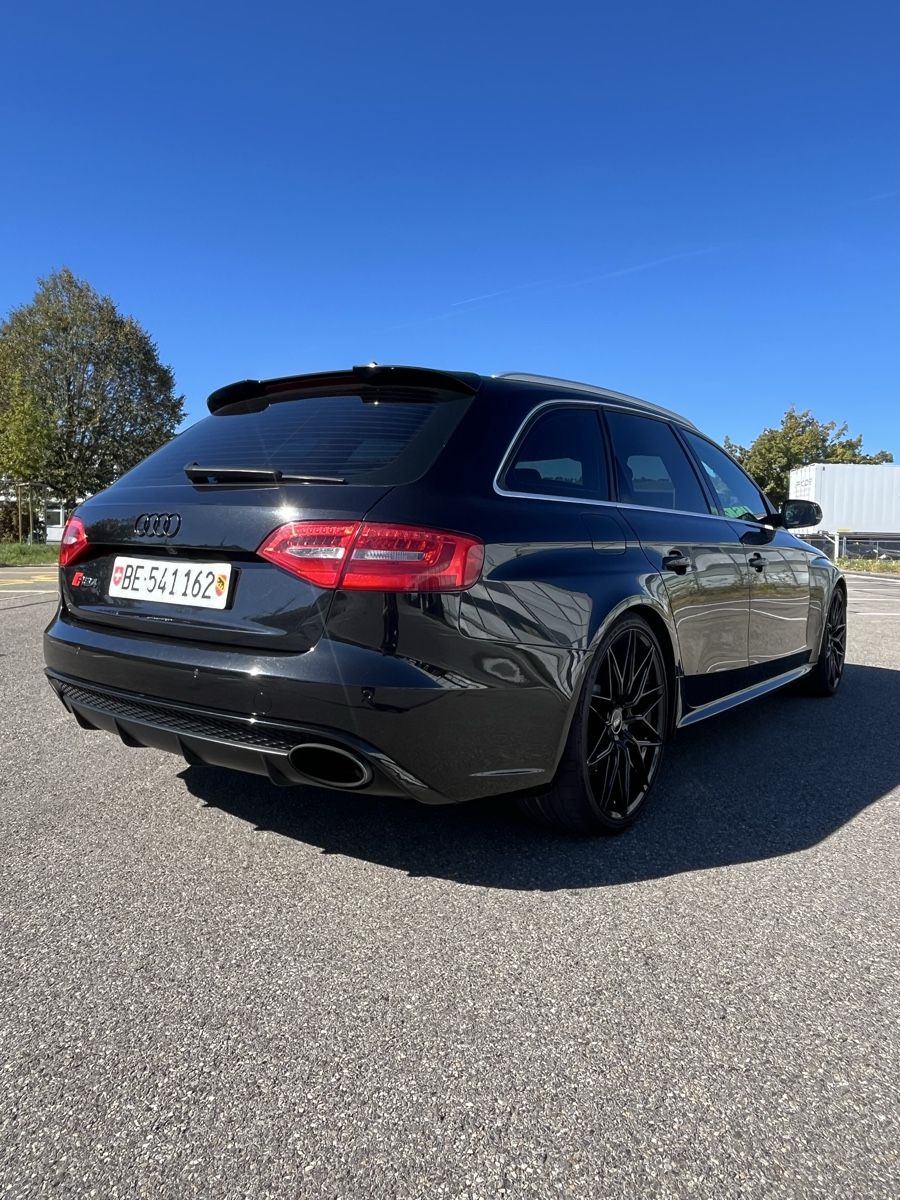 Audi Automobili: Audi Rs4 B8  – Usato da Wichtrach venduto da jon_l2wb 5