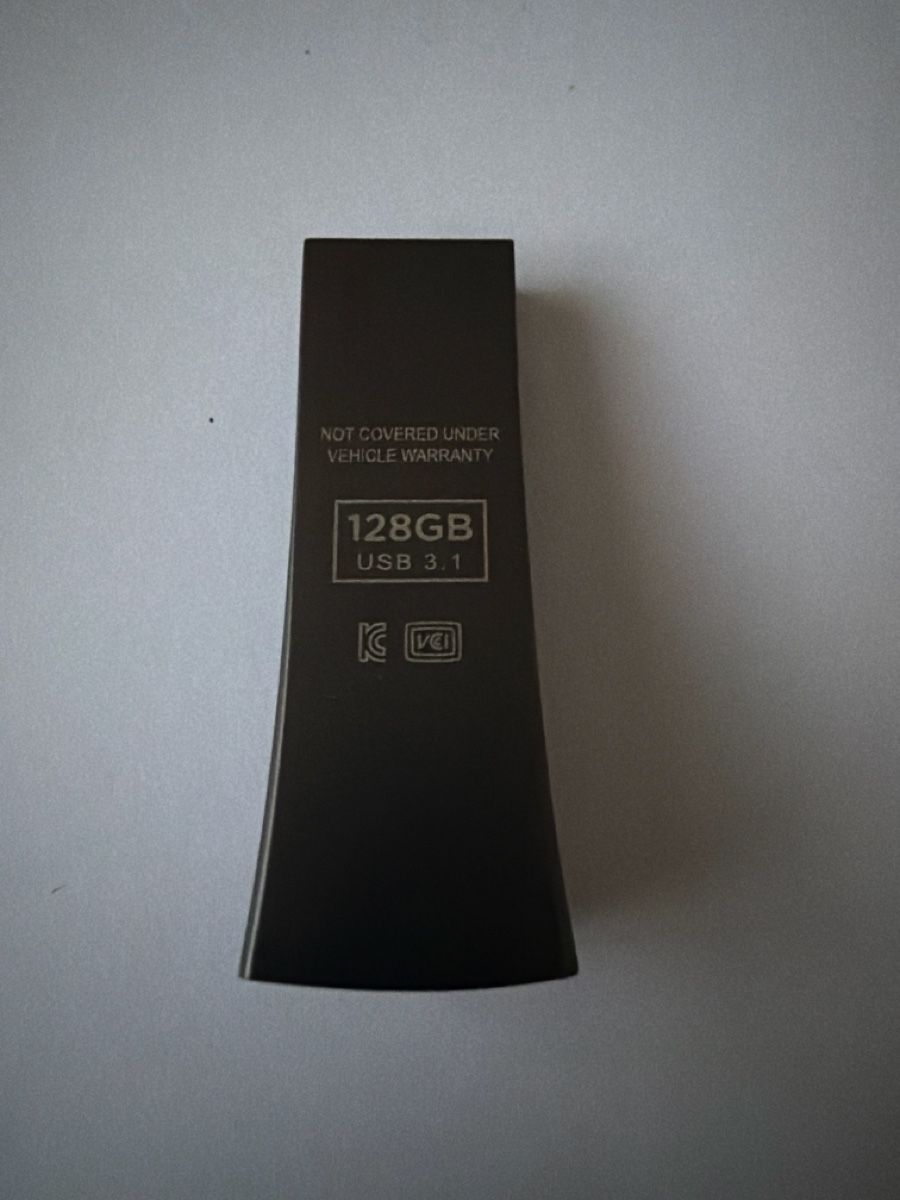 Chiavette USB: Tesla USB Stick 128 GB – Usato da Oekingen venduto da TxExS 1