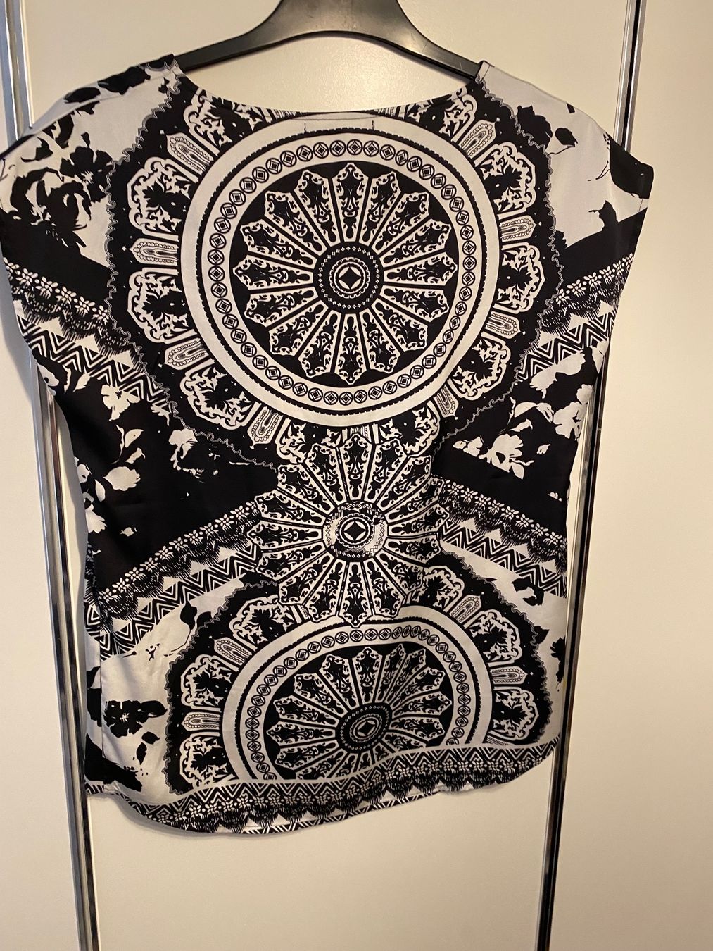Comma Camicette: Damen Bluse von Comma, gr.34 – Usato da Pfungen venduto da Sheki56 2