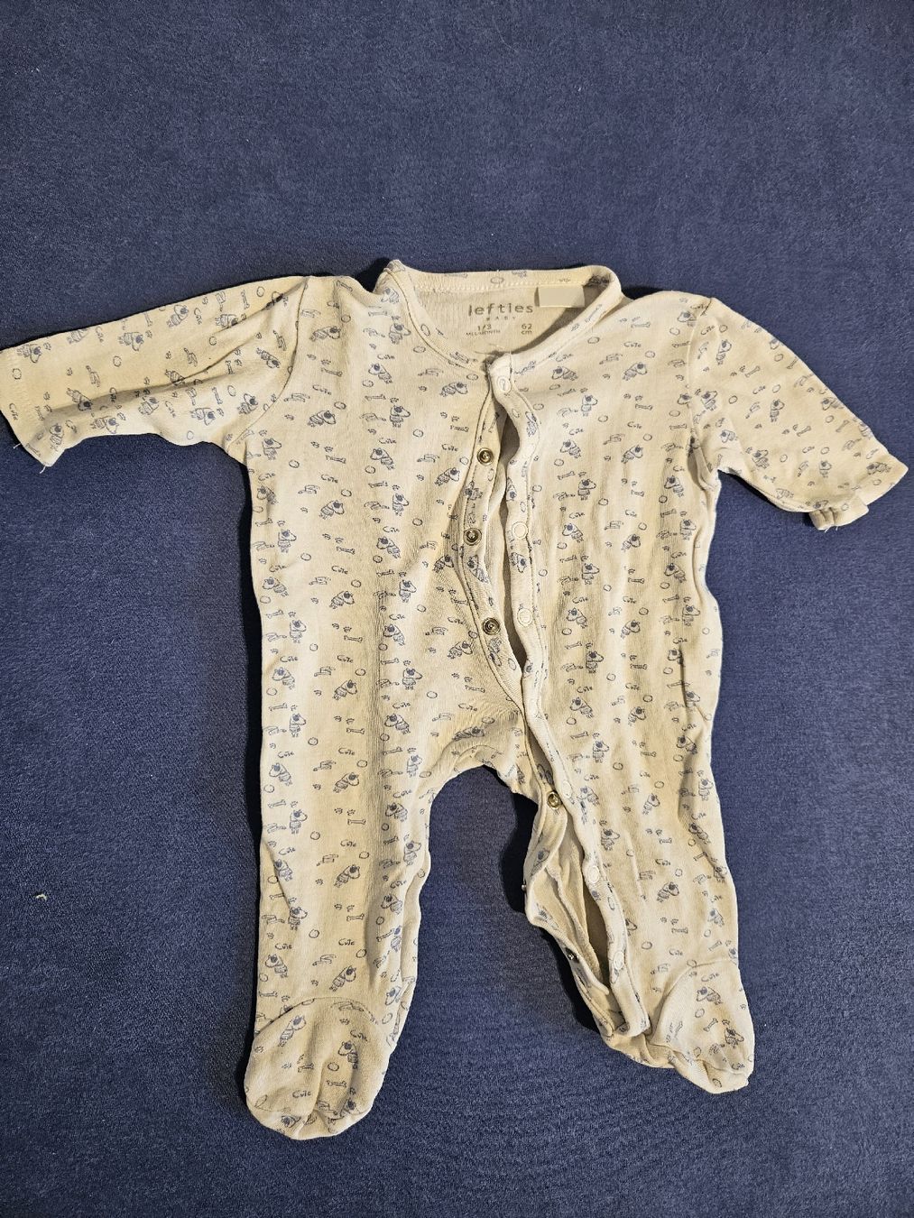 Kleiderpakete & -sets: Strampler und Pyjama 50/56/62 – Gebraucht aus Niederhelfenschwil von Marti__ 1