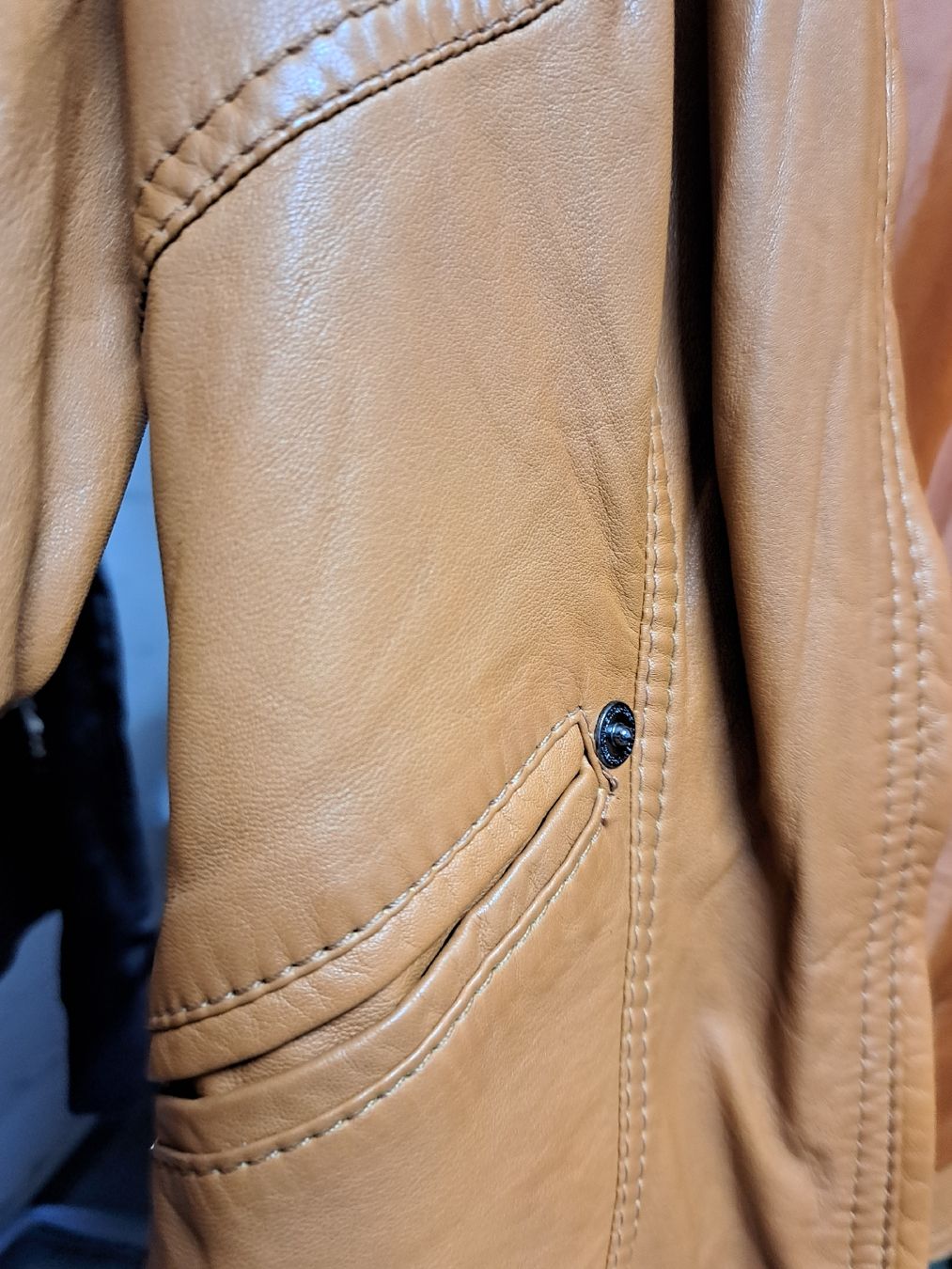 Esprit Giacche: Esprit Lederjacke hellbraun, Grösse 36, sehr weich – Usato da Ottoberg venduto da Aladin80 3