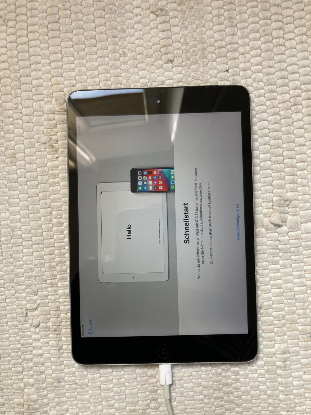 Apple Tablet PC: APPLE iPad  A1490  schwarz/grau – Difettoso da Muttenz venduto da mjd_mjd
