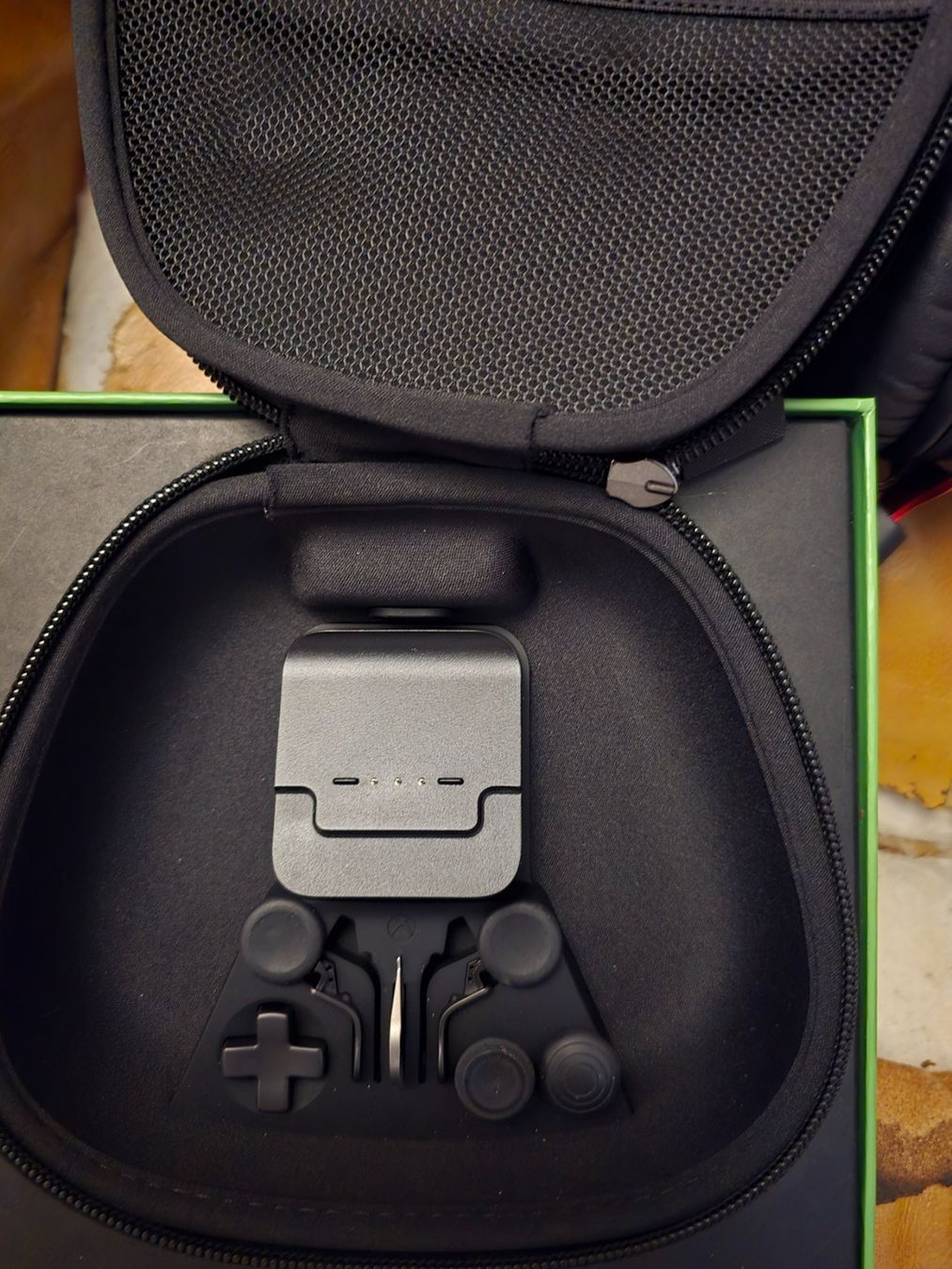 Microsoft Controller: Xbox Elite Controller Series 2/ 2Jahre Garantie – Nuovo (secondo la descrizione) da Wasen im Emmental venduto da lau_ydx5 1