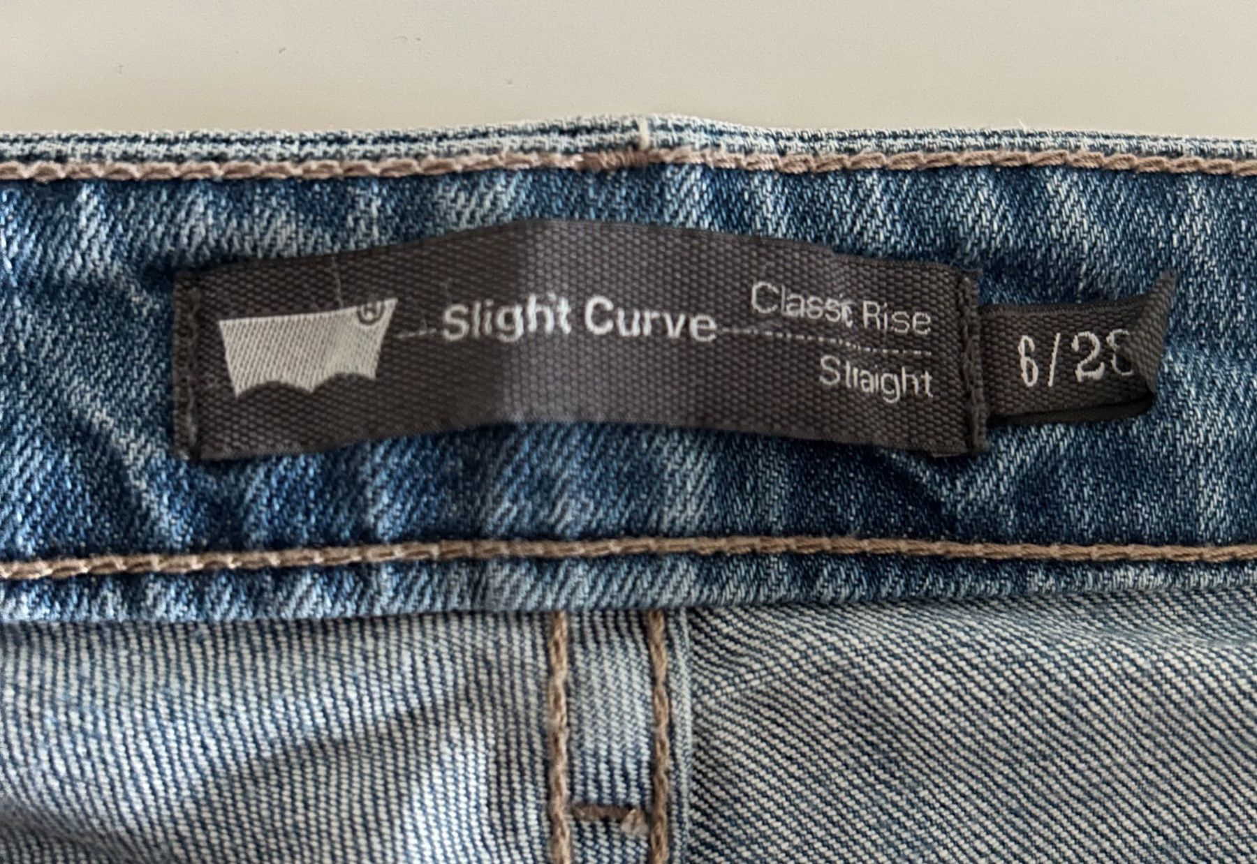 Levi's Jeans: Levi Strauss Damen Jeans – Gebraucht aus Steffisburg von Maratsch 2