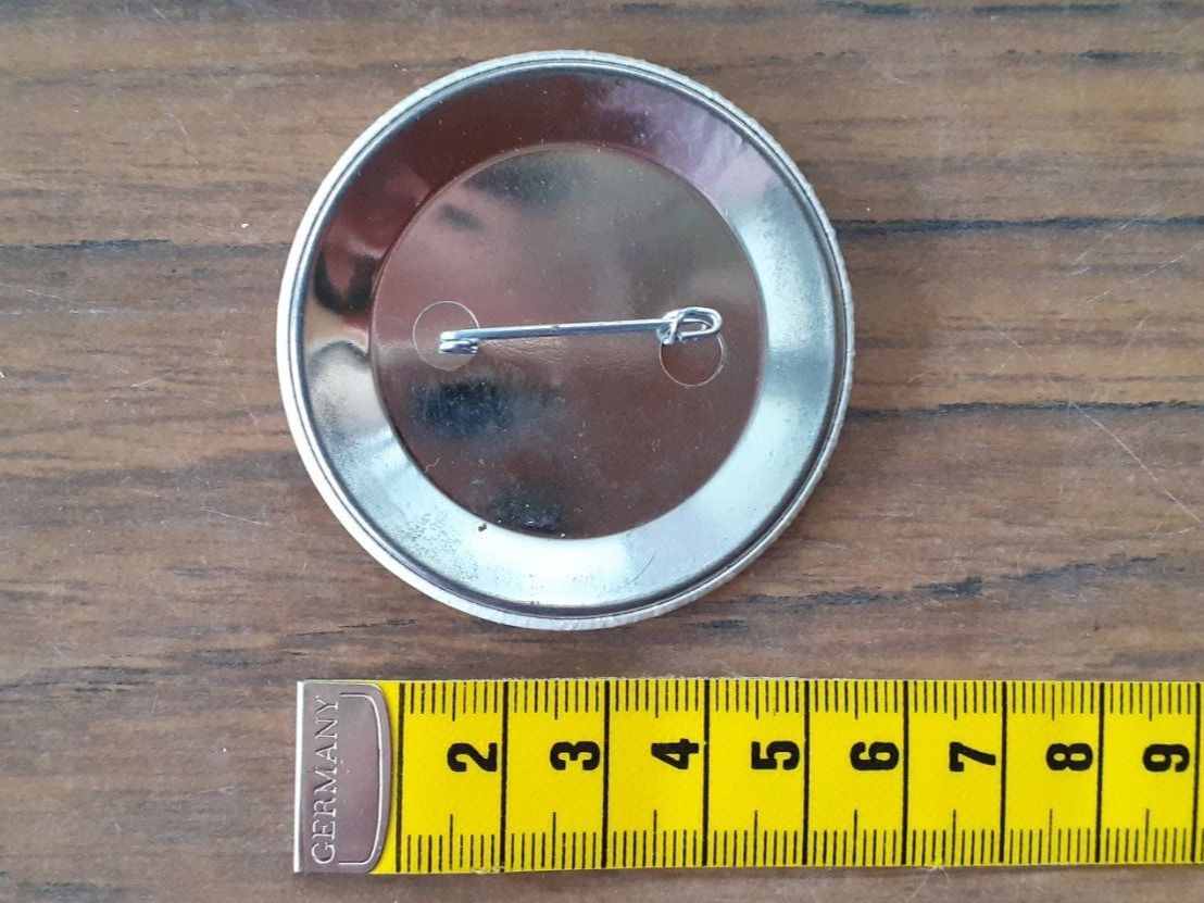 Broschen & Nadeln: Anstecker Badge Ferienpass '88 – Gebraucht aus Mörschwil von wunderkiste44 3