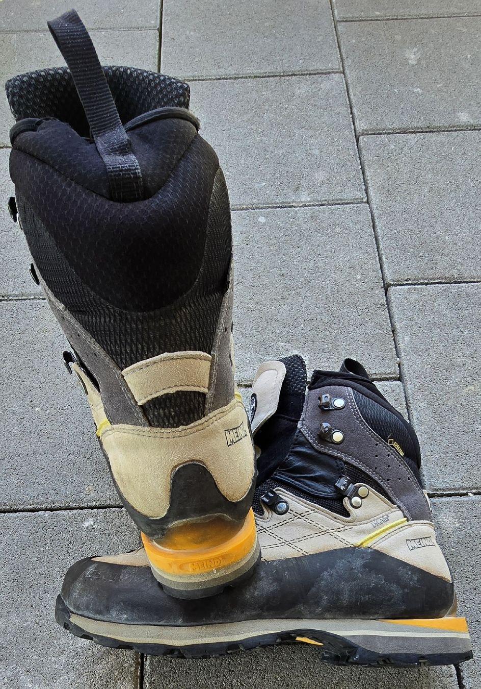 Scarpe da donna: Wanderschuhe – Usato da Ueberstorf venduto da andrea898 2