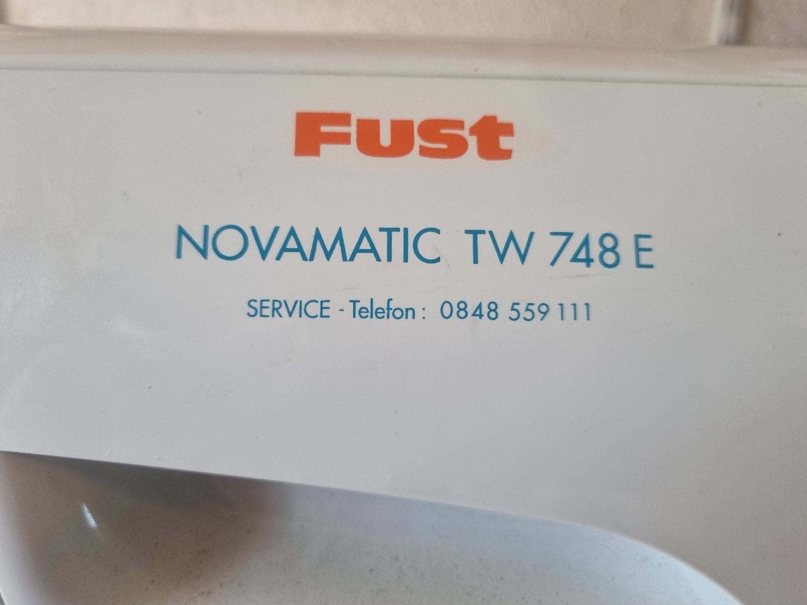 Novamatic Asciugatrici: Fust Novamatic TW 748 E Wäschetrockner gebraucht – Usato da Nürensdorf venduto da pge002 1