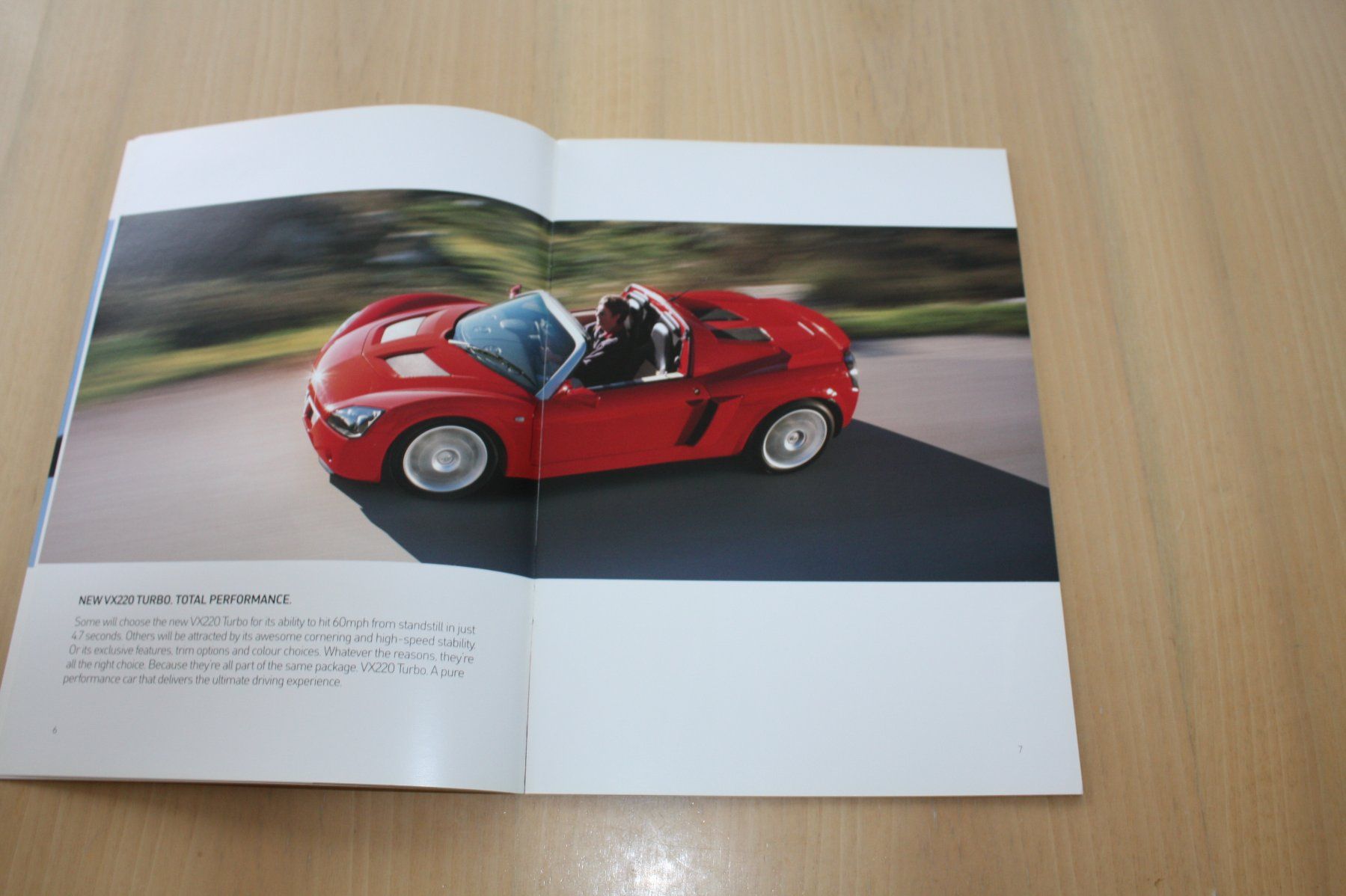 Vauxhall Documenti: Vauxhall VX220 Prospekt 2003 – Usato da Wikon venduto da erwin400 2