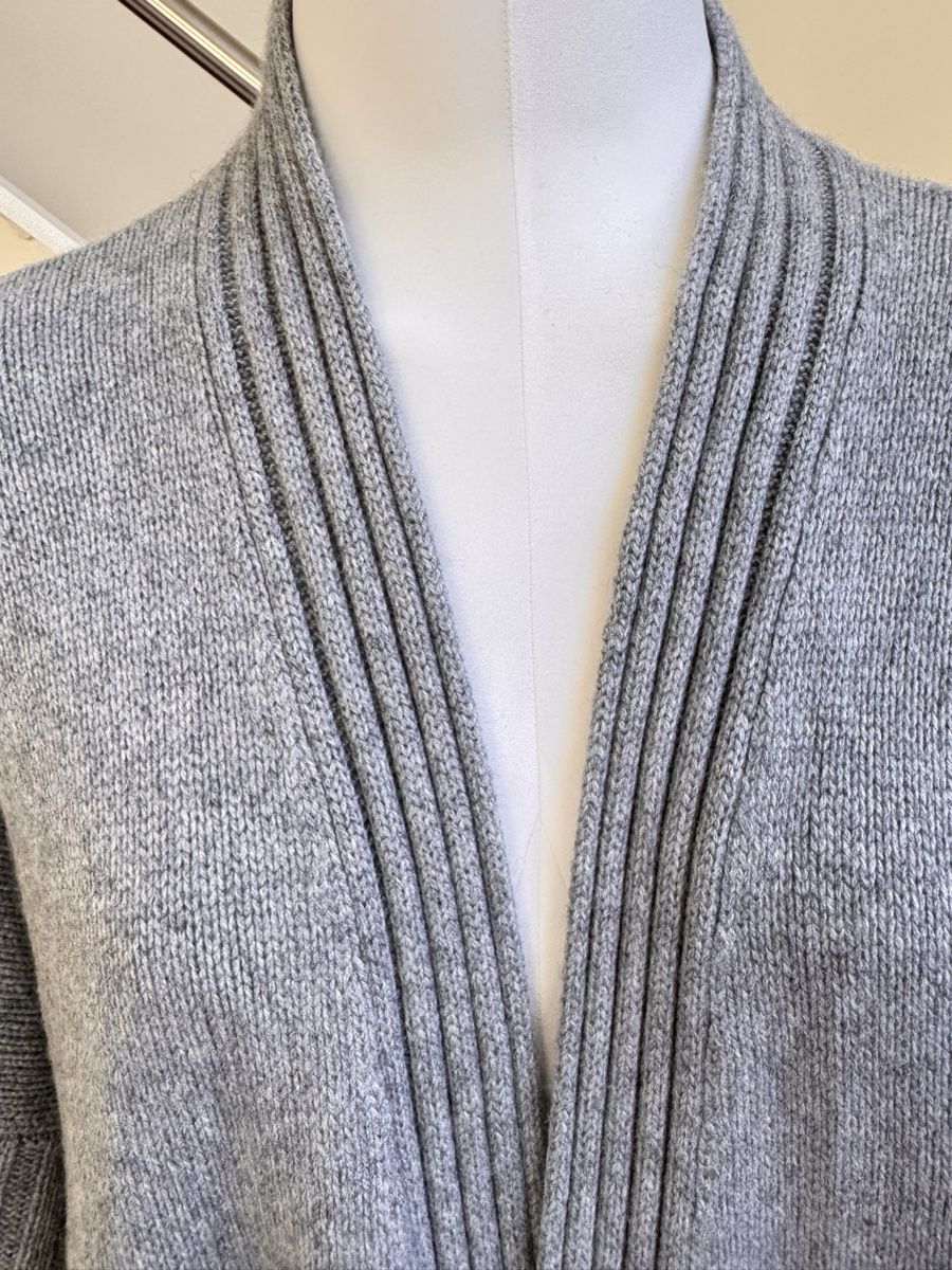 Giacche: Artist Fortune Strickjacke NEU XS Hellgrau – Nuovo (secondo la descrizione) da Küsnacht ZH venduto da maryberryblue 2