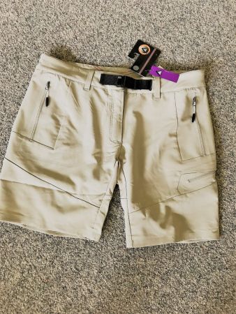 Damen Bermuda/Shorts, LHOTSE France, Gr.XXL ca.42, beige
