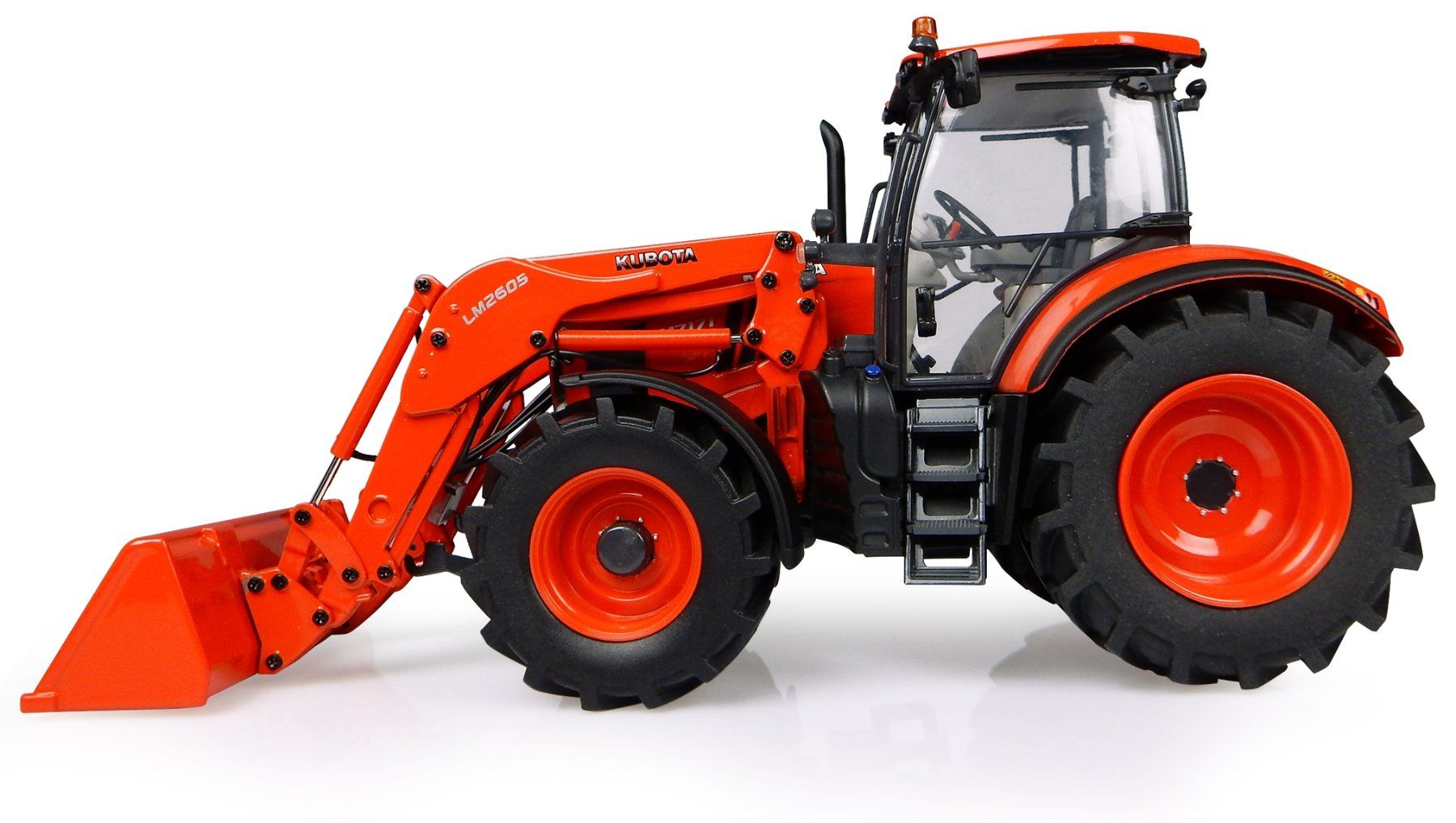 Kubota Kits de montage: UNIVERSAL HOBBIES 4940 1/32 Kubota M7171 with front loader – Neuf avec emballage d'origine à Lausanne par Techobby 2