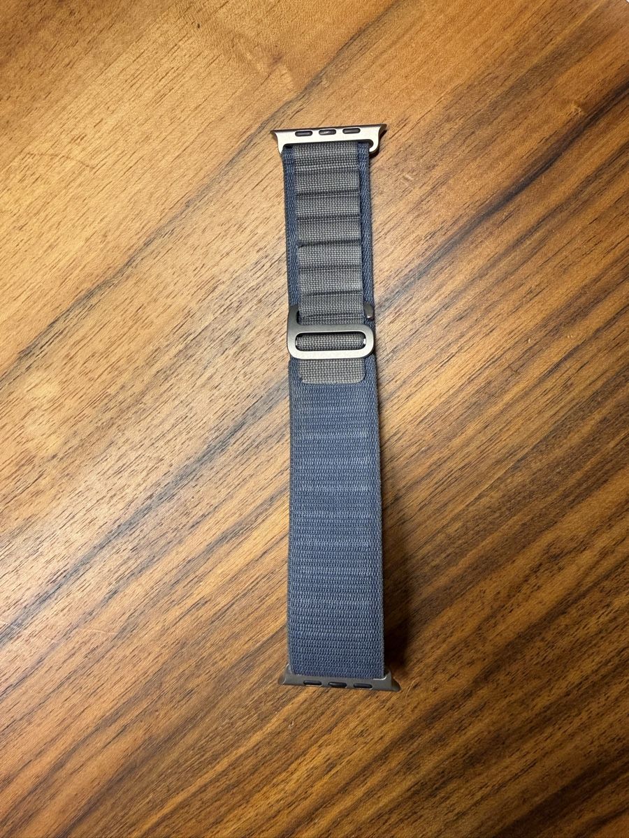 Bracciali & Braccialetti: Apple Watch Ultra Alpine Loop  – Usato da Altdorf UR venduto da MattuOG 2