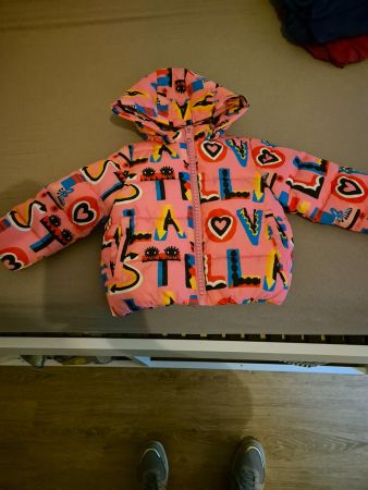 Coole Jacke mit Kapuze, Grösse 2Jahre von Stella McCartney!