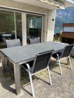 Schöner Gartentisch mit Granitplatte, Edelstahl