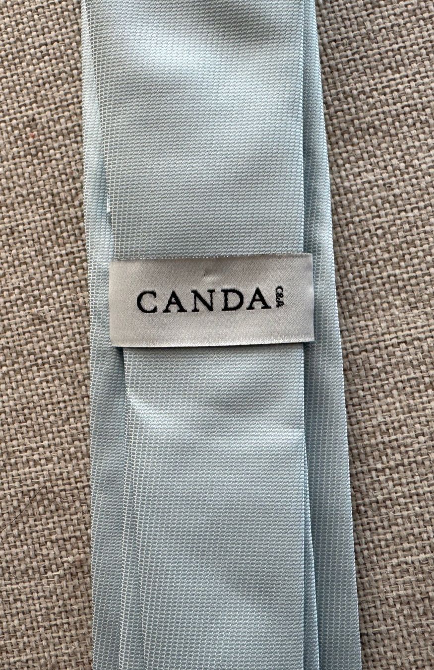 Cravatte: C&A Canda Krawatte, Pastell hellblau, necktie – Usato da Winterthur venduto da YaV 2