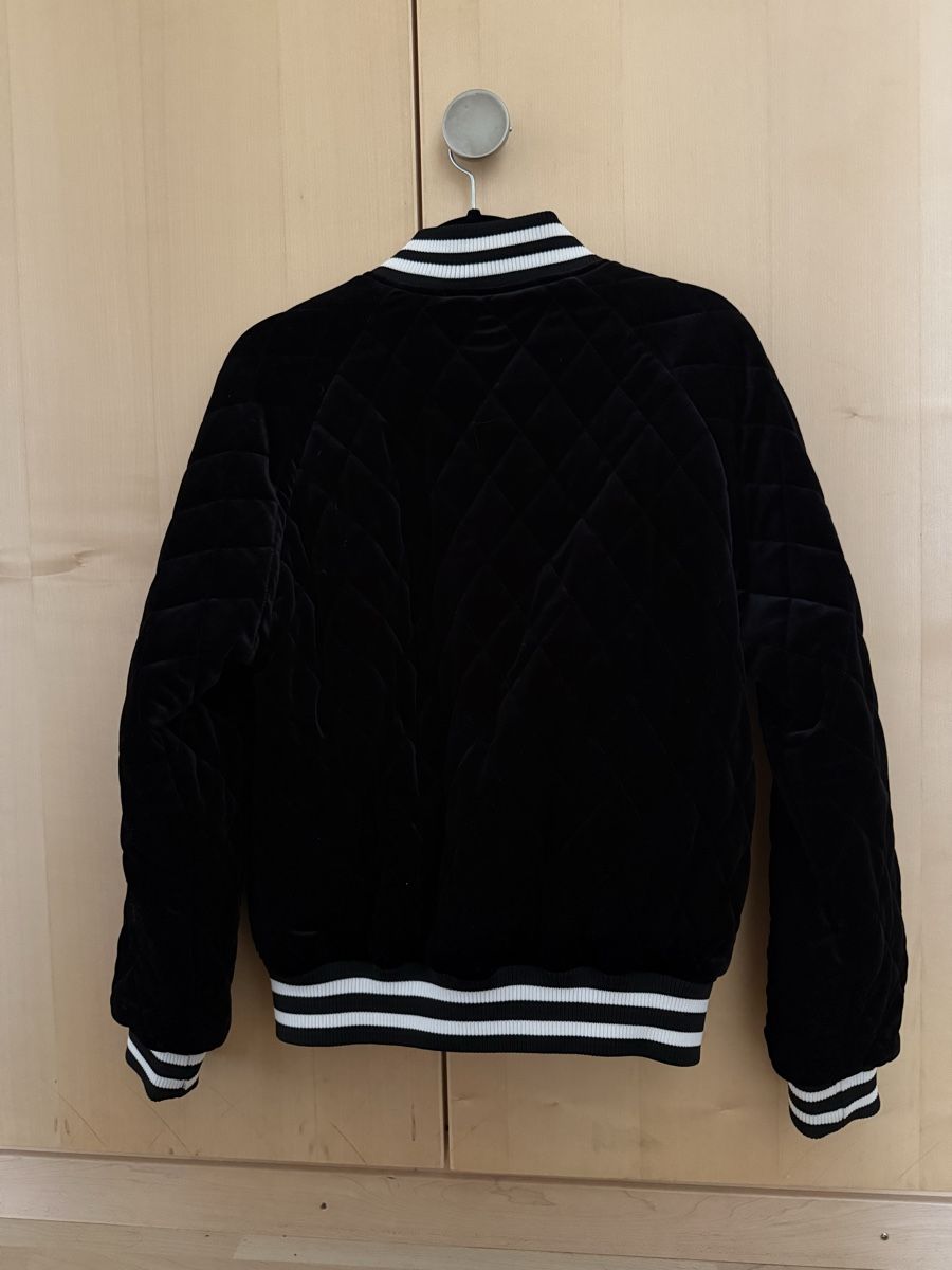 Champion Jacken: Champion Bomberjacke schwarz gesteppt mit Bündchen – Neu (gemäss Beschreibung) aus Chur von Vinvin.10 1