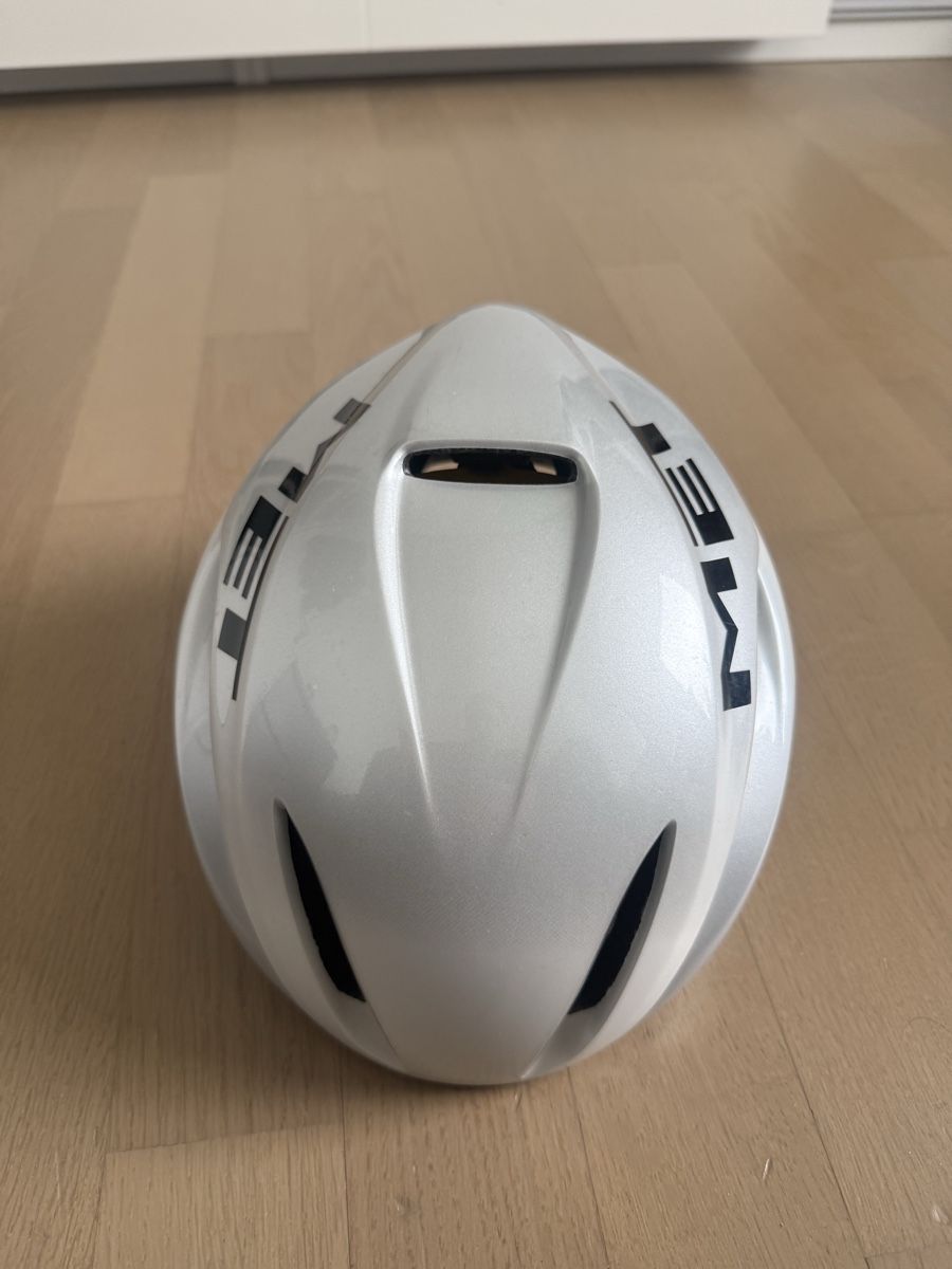 Caschi: Fahrradhelm  – Nuovo (secondo la descrizione) da Chur venduto da Iceboozer 1