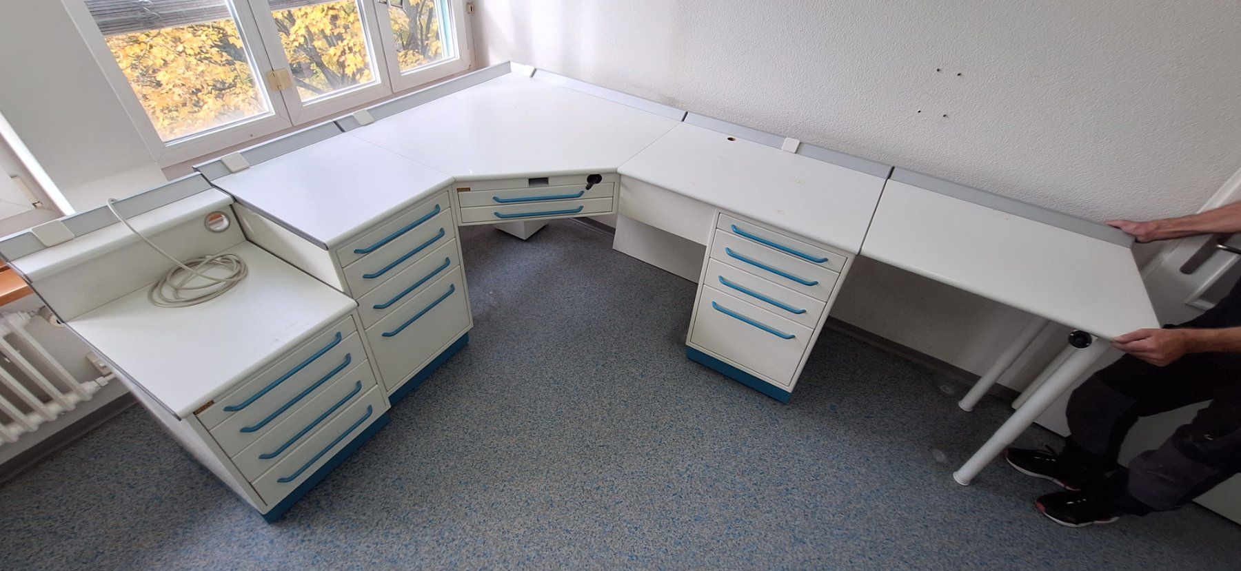 Banchi da lavoro: Arbeitstisch – Usato da Olten venduto da Deeplight 1