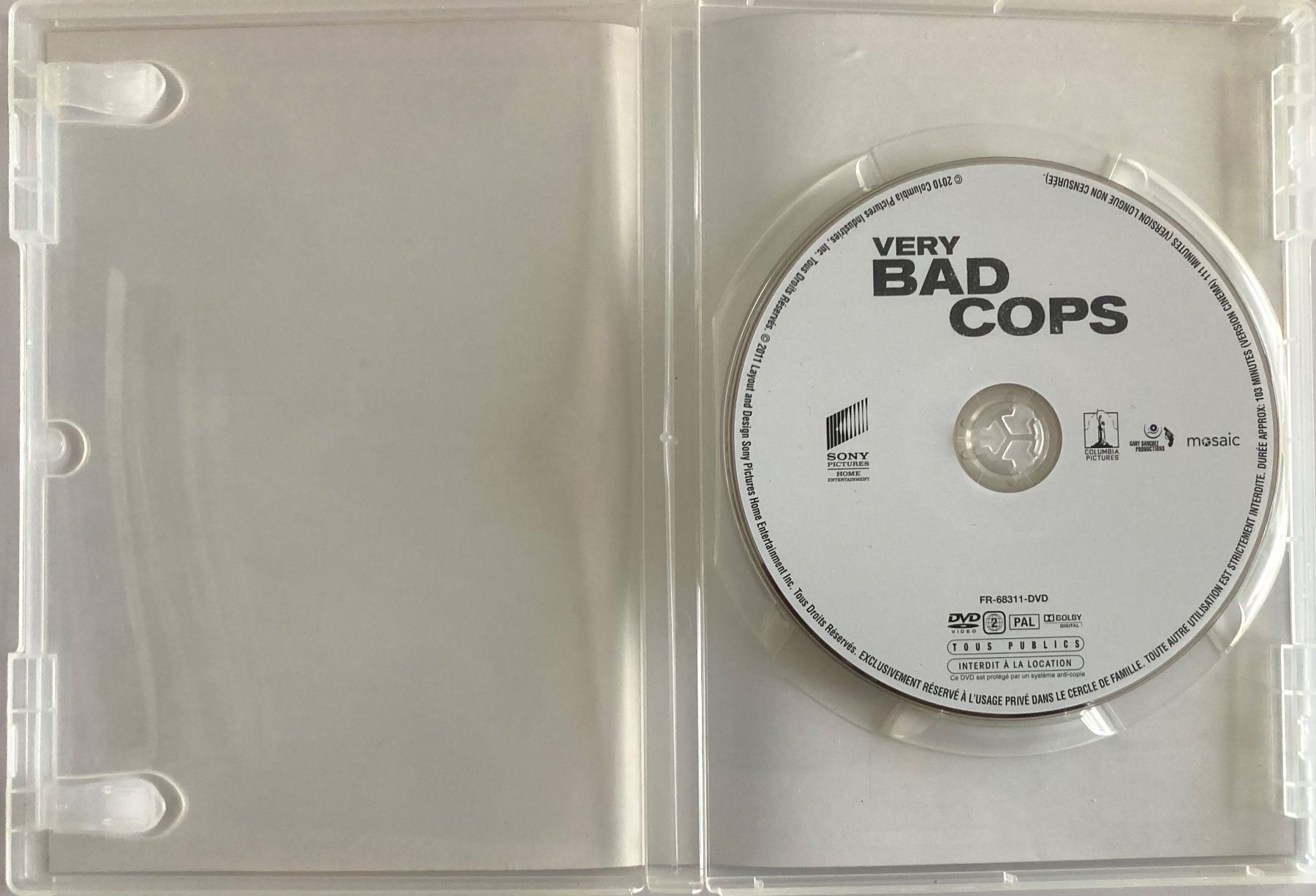 Alle DVDs: VERY BAD COPS (VERSION NON-CENSURÉE) – Gebraucht aus Poliez-Pittet von Newtown-Records 2