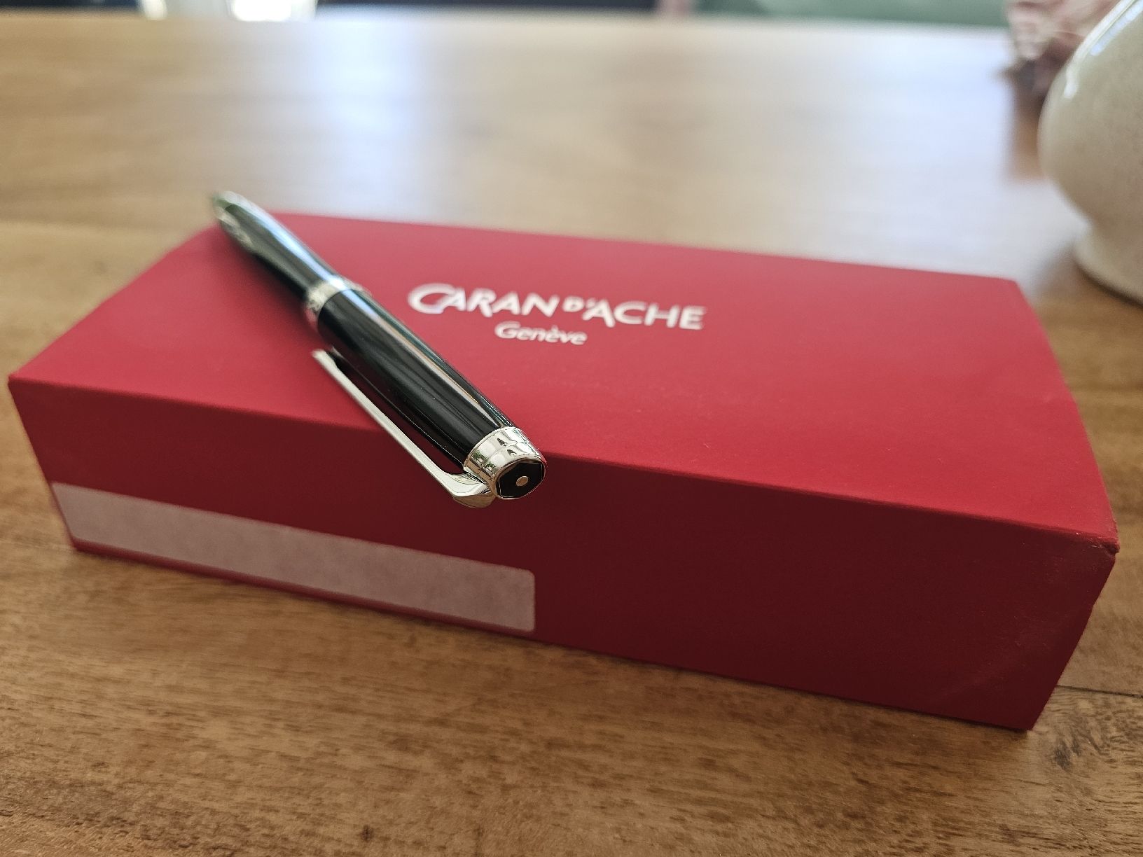 Caran D'Ache Penna & Evidenziatori: Caran D'Ache Léman Kugelschreiber – Nuovo e nell'imballaggio originale da Allschwil venduto da arasacahaia 4