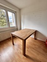 Ausziehbarer Esstisch