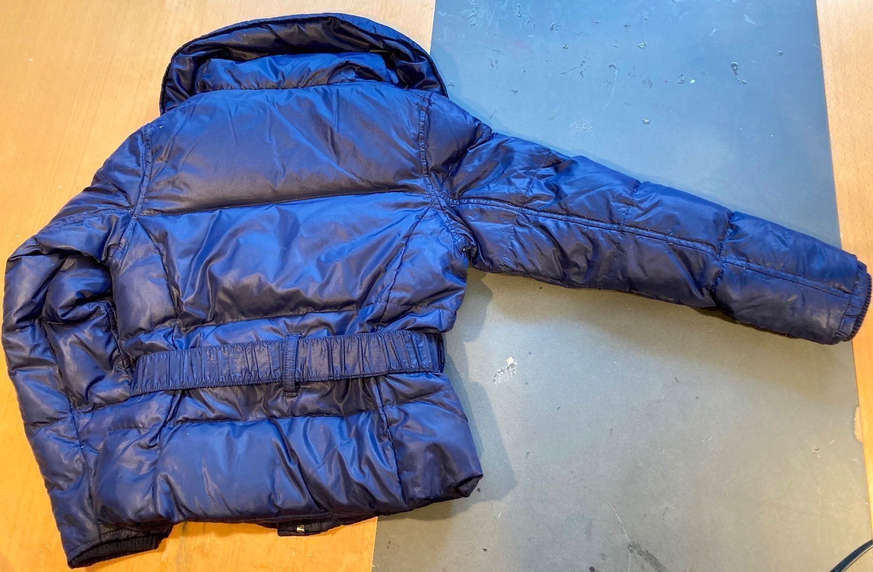Jacken & Mäntel: dicke, dunkelblaue Daunenjacke 128 – Gebraucht aus Neuendorf von Knopfi 1