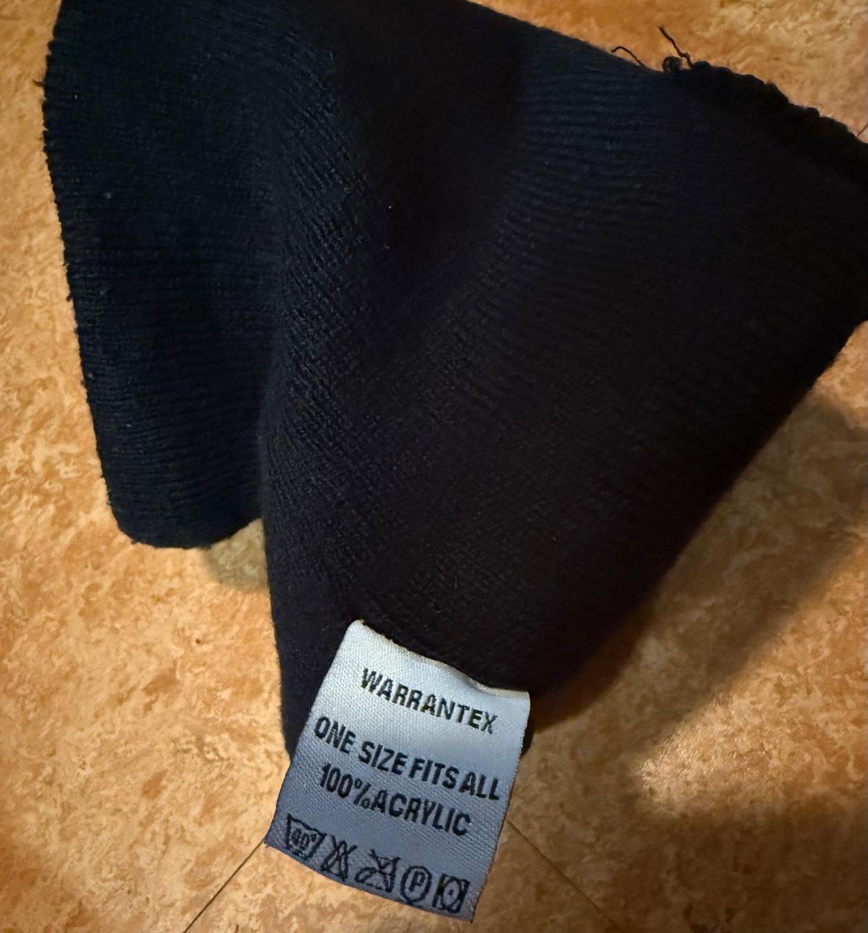 Sonstige Kleidung & Accessoires: Kappe – Gebraucht aus Flawil von Stella_3 1