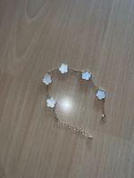 Armband goldfarben mit Blumenmotiven guter Zustand