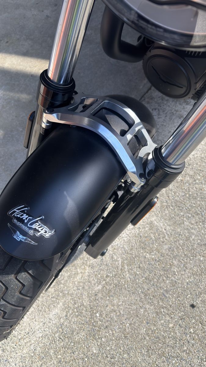 Moto Guzzi Strada: Moto Guzzi V9 Bobber – Usato da Grindelwald venduto da Chrli 1