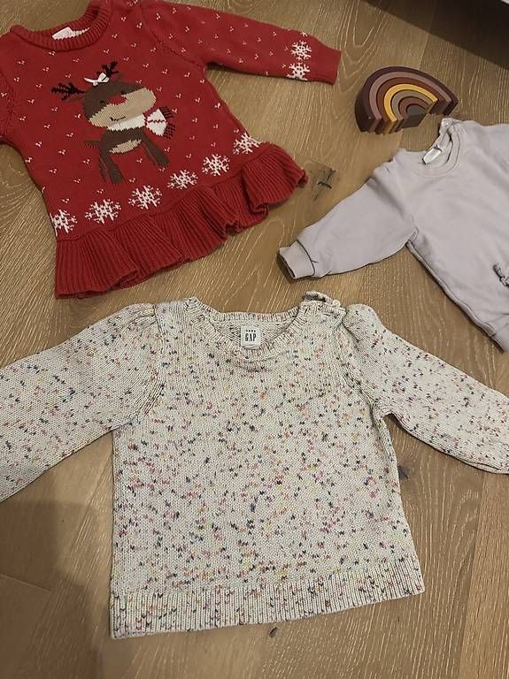 Lotti & Set di vestiti: 4 Babypullover Marke Sterntaler / Gap etc – Usato da Aathal-Seegräben venduto da Neja80 1