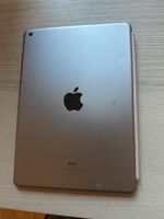 Apple iPad (defekt / für Bastler) inkl. neuer Schutzhülle
