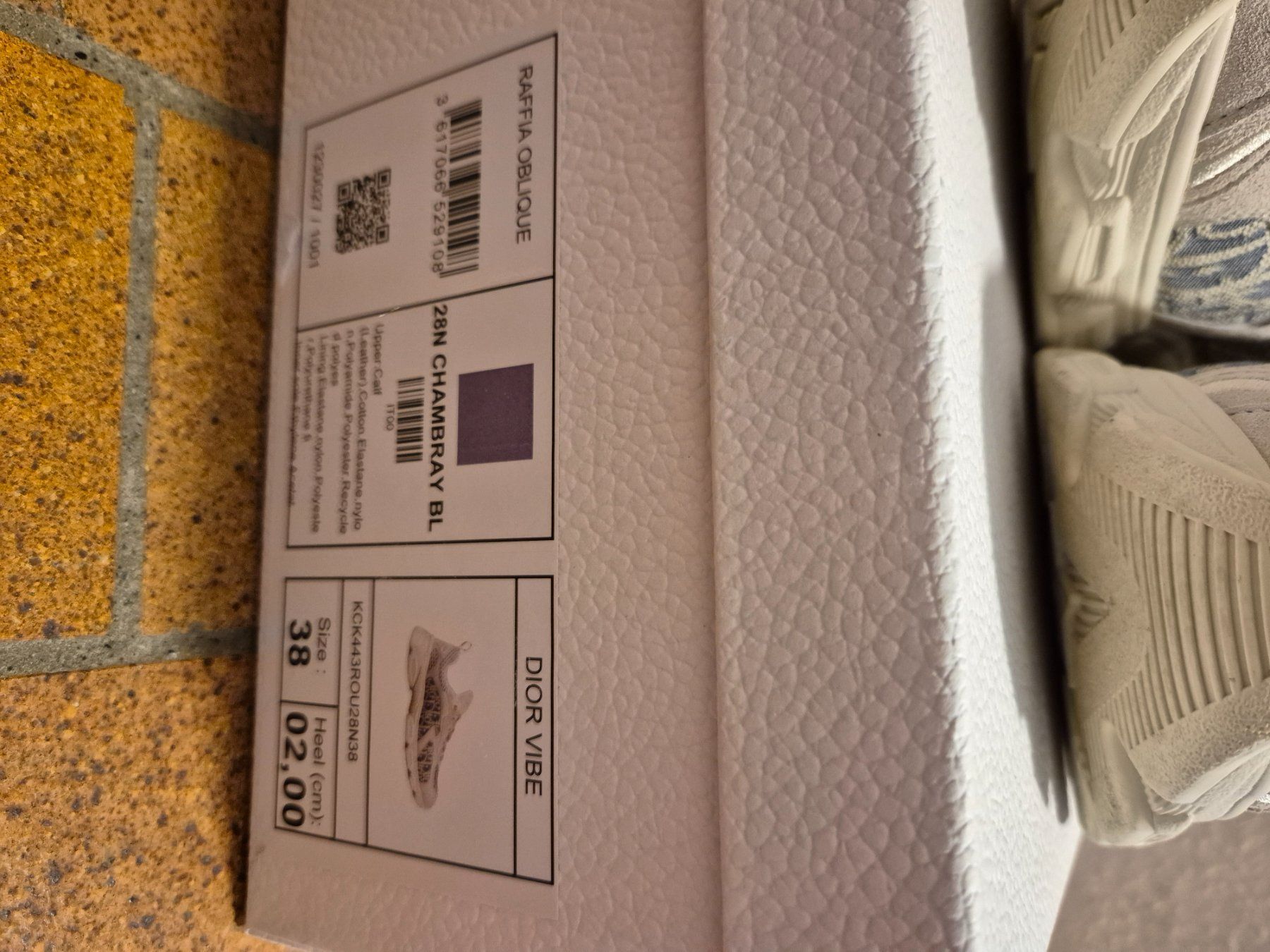 Dior Scarpe da donna: Dior vibe sneakers size 38 – Usato da Luzern venduto da jen_9s9n 8