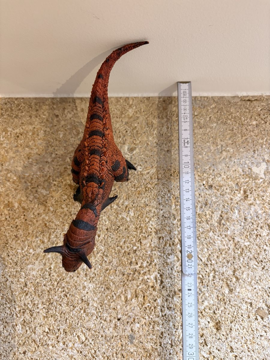 Giocattoli: Figurine dinosaure Carnotaurus – Nuovo (secondo la descrizione) da Valeyres-sous-Montagny venduto da Zaiko10 1