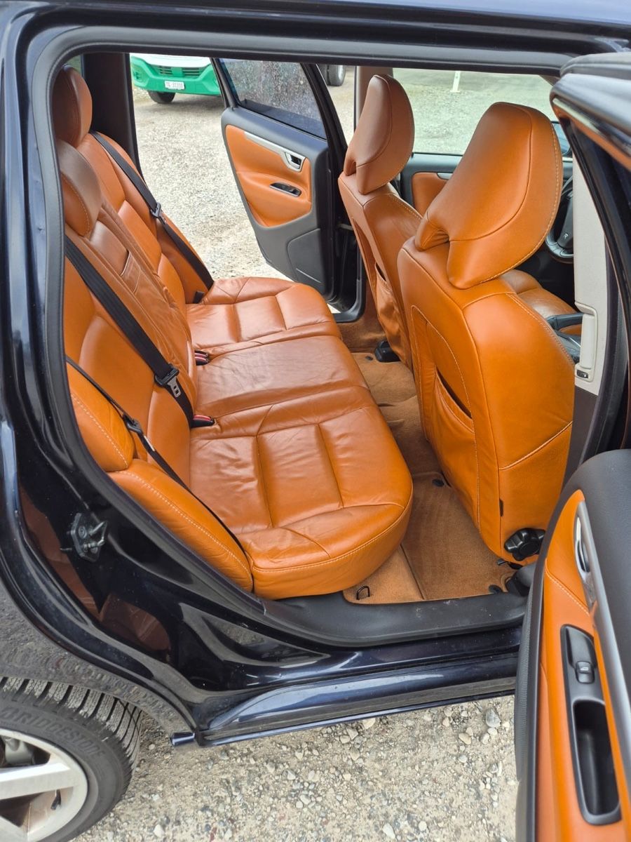 Volvo Automobili: Volvo V70 R – Usato da Niederbüren venduto da 4G93 6