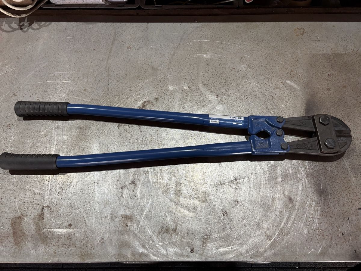Tous les outils: Bolzenschneider – Neuf (Voir description) à Zuzwil BE par Philippe96