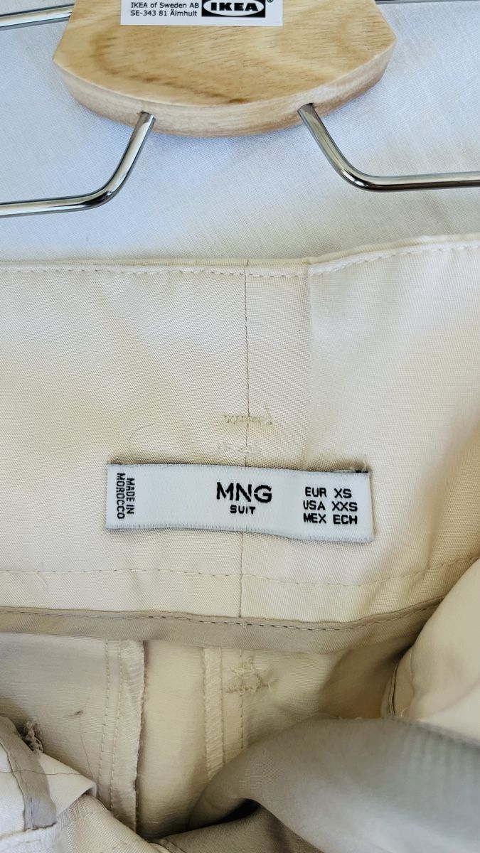 Mango Pantaloni: Short MANGO Suit beige clair, taille XS - Super état! – Nuovo (secondo la descrizione) da Lausanne venduto da Global.P 4