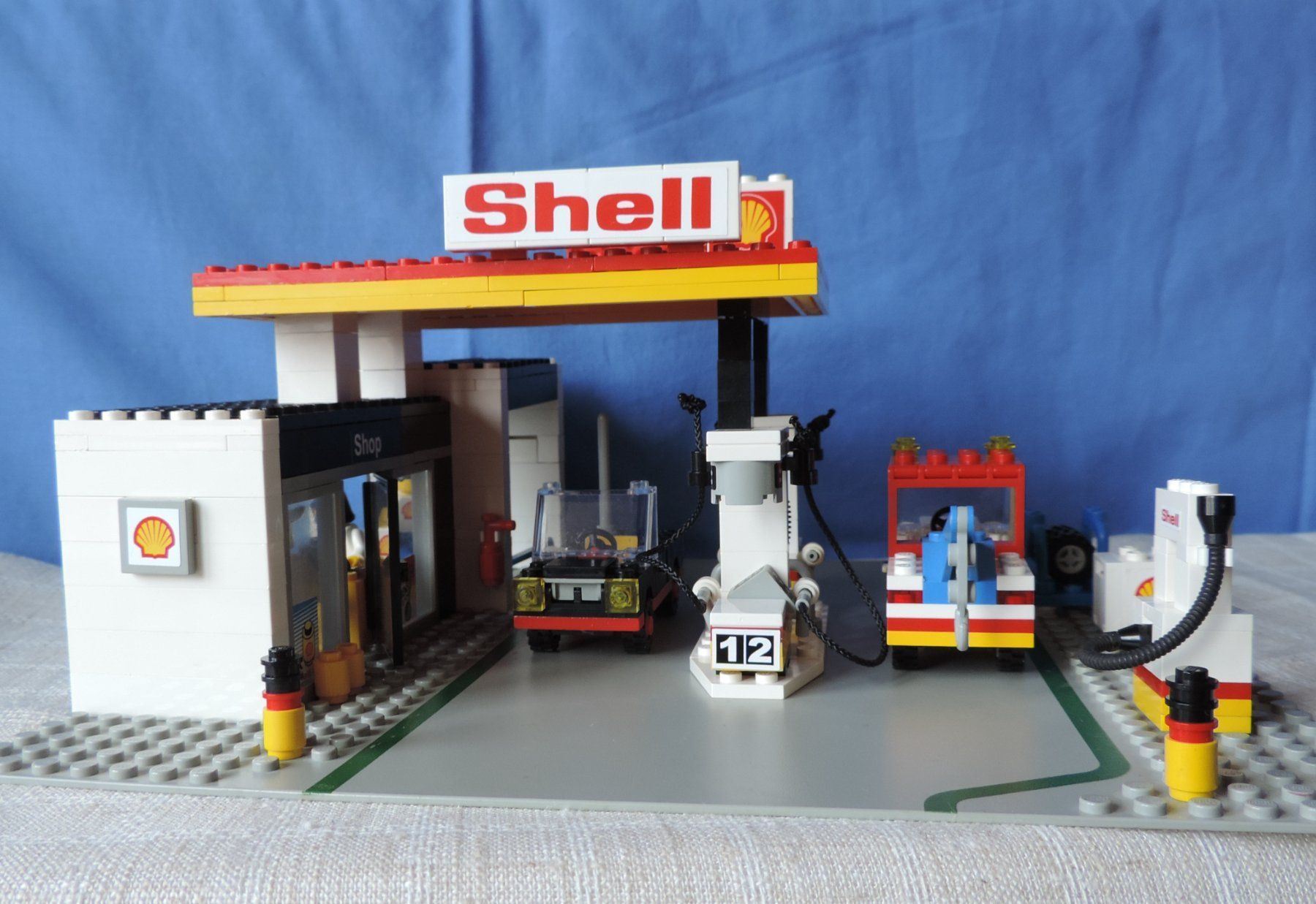 Lego Jouets: Shell Tankstelle, Set 6378 + Cabrio Set 6627 – D'occasion à Burgdorf par ursla50 6