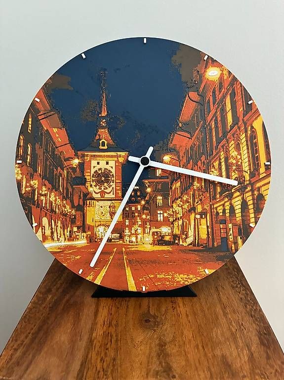 Orologi da terra & Orologi da parete: Wand- Standuhr "Bern bei Nacht" – Nuovo (secondo la descrizione) da Ermenswil venduto da hoember