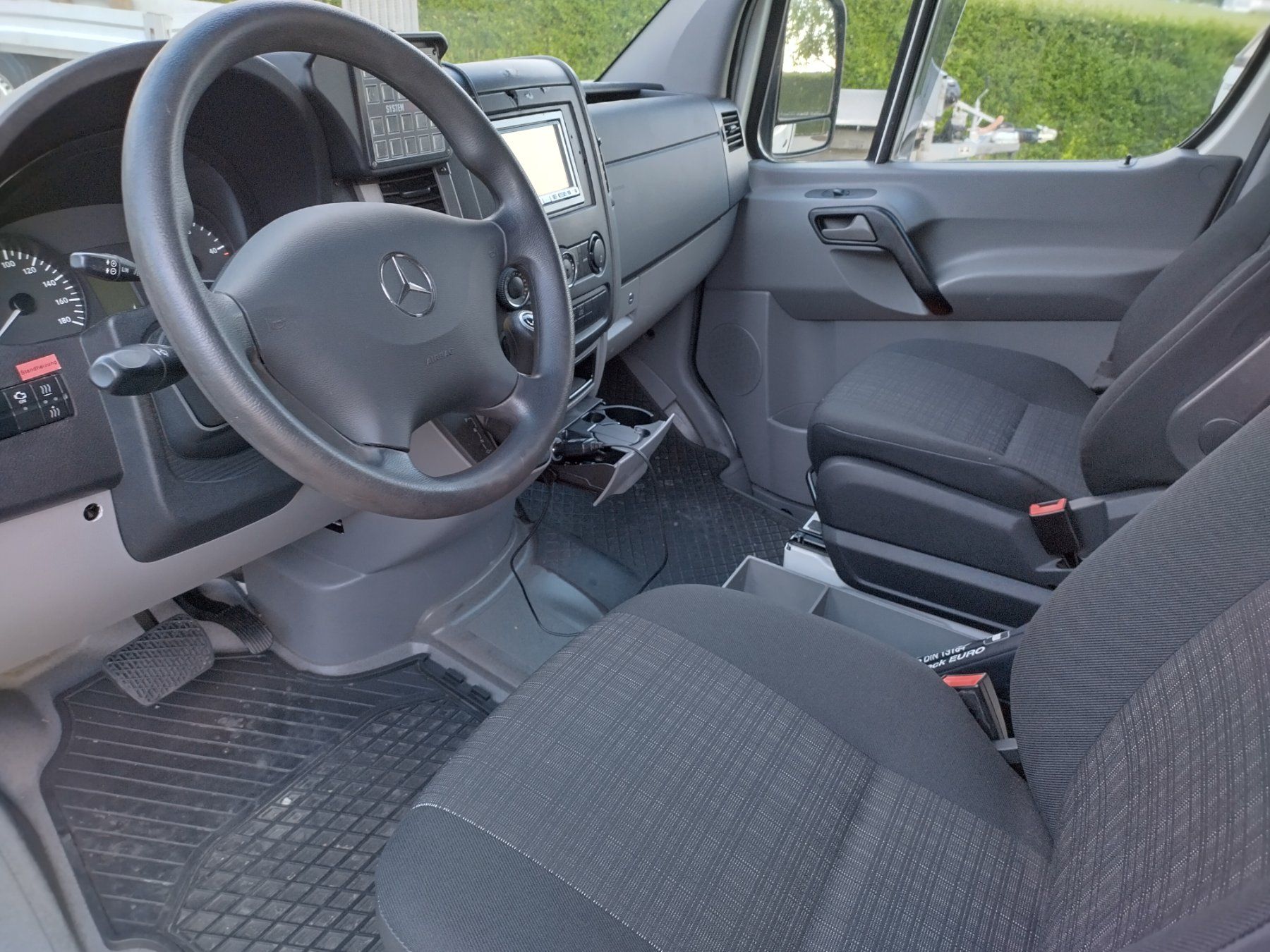 Mercedes-Benz Veicoli da campeggio: Mercedes Sprinter 319 V6 – Usato da Oberhofen TG venduto da Crosserx 6