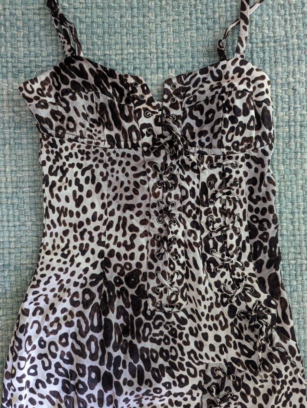 Guess Kleider: Kleid Leoprint Marke Guess, Gr. S, Neu – Neu (gemäss Beschreibung) aus Chur von Ronja777 3