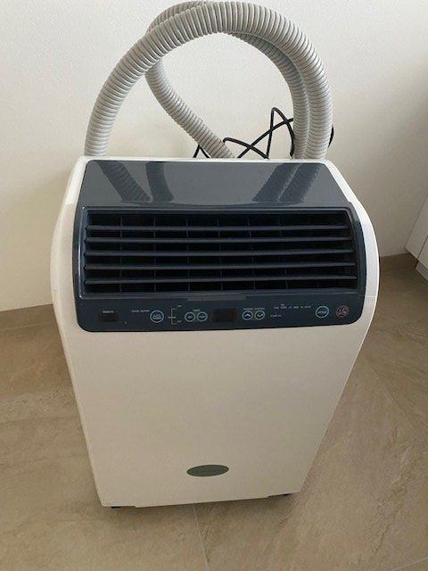 Novamatic Condizionatori: NovamaticCL 1590 long Split – Usato da Niederhasli venduto da Tigerproduct 5